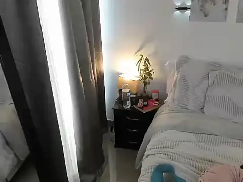 Danna_Diamond_'s Live XXX Chat
