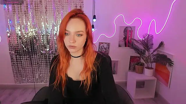 ZlataSaar's Live XXX Chat
