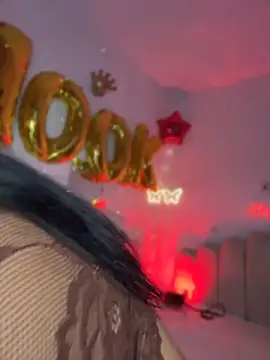 AlisonHoot69n Live XXX chat