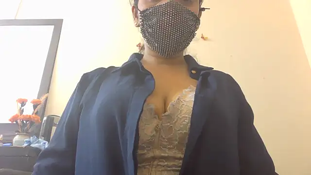 shainiasha1 网络视讯表演