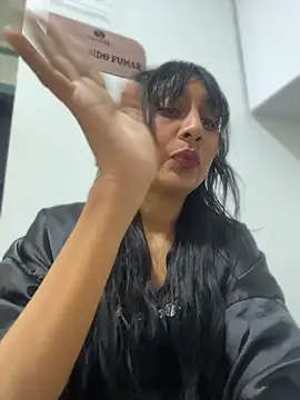 Chat XXX en directo de MELIZ_QUEEN