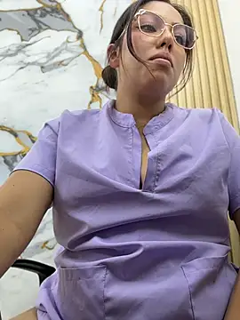 Chat +18 de babysaritaa ao vivo