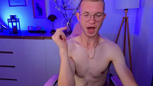 Webkamerová show justleo__