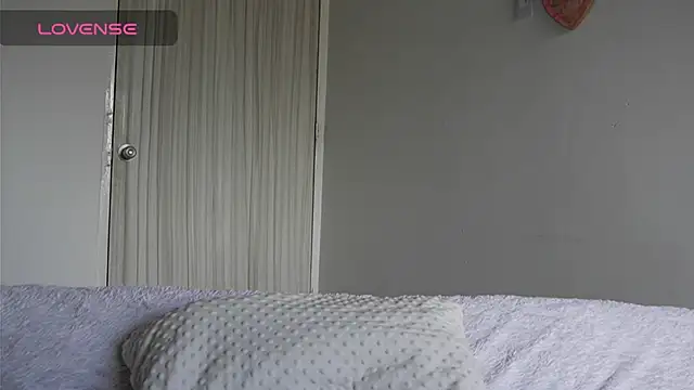 Chat +18 de Muscle_King_Cum ao vivo