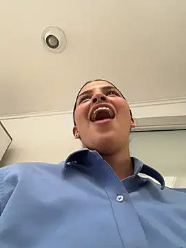 KateRousee XXX чат на живо