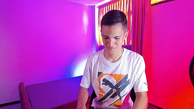 Pokazy przed kamerką – Matiius18
