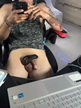 AngelLatinBoy – Naživo XXX chat