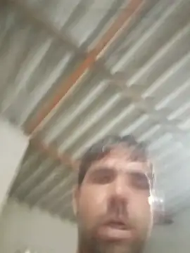 Rodrigo123hjsbdnd Adlı Modelin Canlı XXX Sohbeti