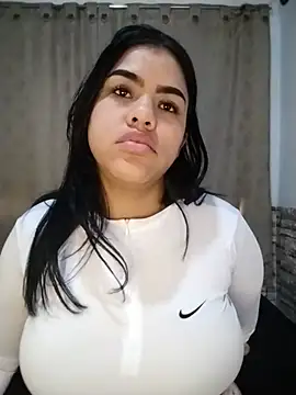 Bicky_25 Live XXX-chat