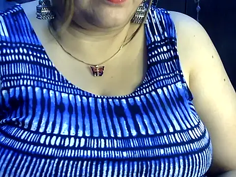 Soniya_Sha – Naživo XXX chat