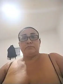 Chat XXX en directo de Nini_Love_