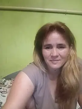 Онлайн чат XXX SannyMILF