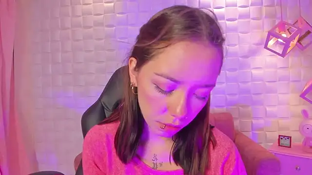 HarperrWest's Live XXX Chat