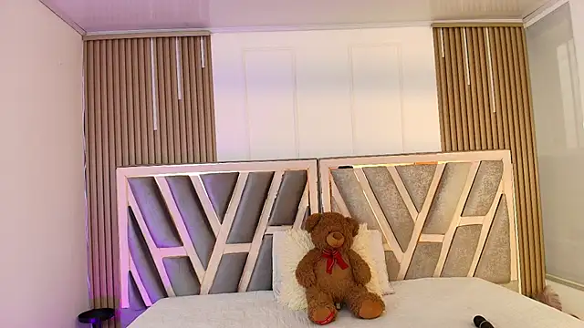 Ashleyevanz Chat XXX live