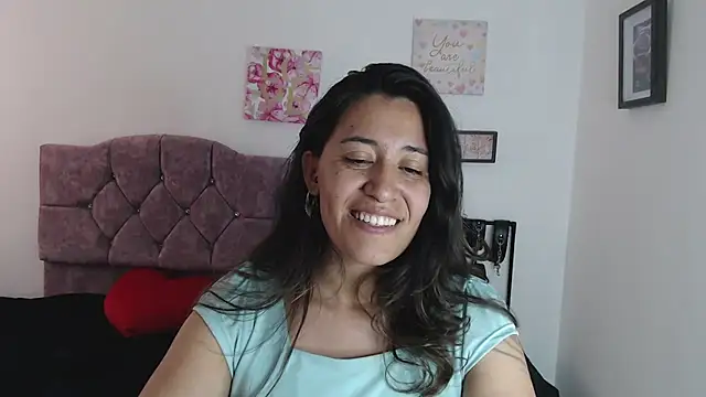 Chat +18 de violeta_scott ao vivo