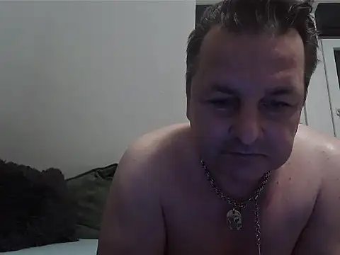 Živý XXX chat boy0230M
