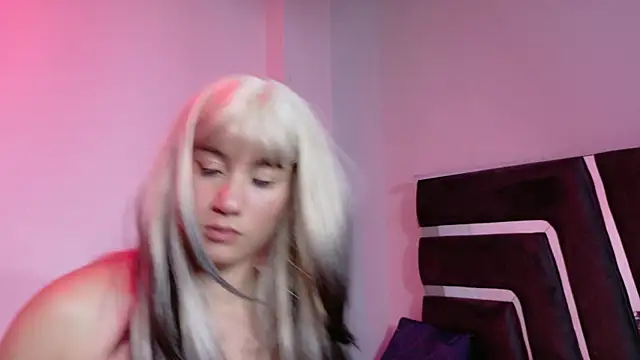 Chat +18 de AliceandMax ao vivo