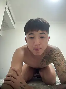 8k6660 即時 XXX 聊天
