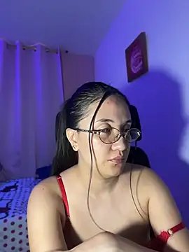 Chat XXX en directo de Melody_Fox26