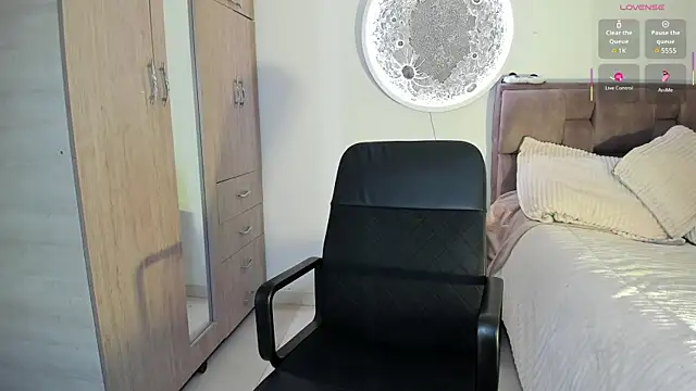 دردشة Timothy_ros الجنسية المباشرة