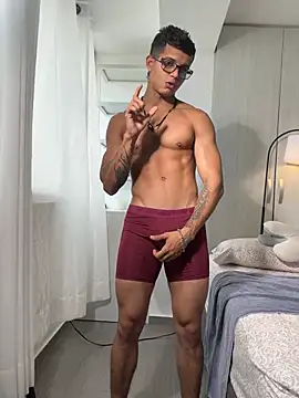 צ'אט XXX בשידור חי של Paradise_boy__