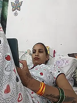 Sexy-Kajal2 Adlı Modelin Canlı XXX Sohbeti