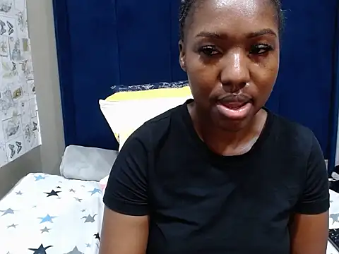 Candylips22's Live XXX Chat