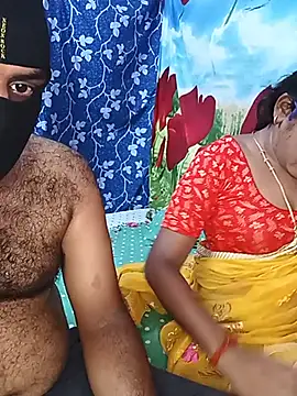ChitChatCouple Webcamshow