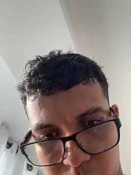 Paradise_boy__'s Live XXX Chat