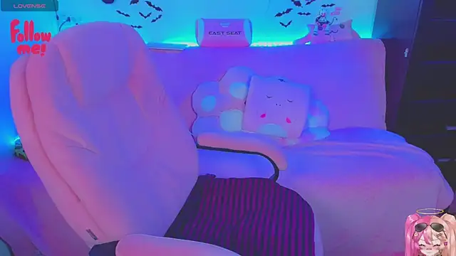 Онлайн чат XXX Lolisuccub