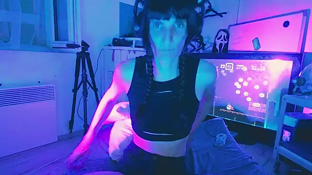 CeriseLapine – Naživo XXX chat