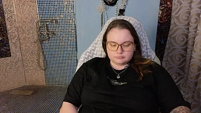 צ'אט XXX בשידור חי של CatherineClaire
