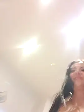 juliaaa18 Chat XXX live