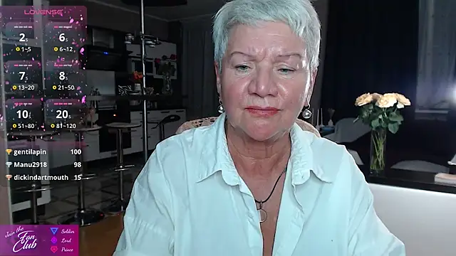 Chat +18 de roxana_brooks ao vivo