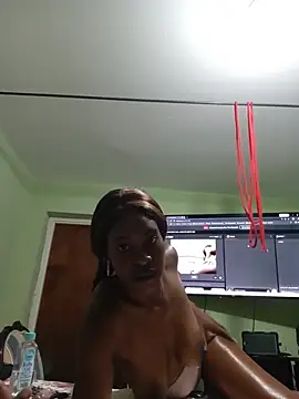 sooductyve's Live XXX Chat