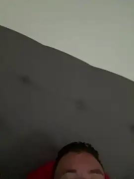 BroolySSJ – webcam-show
