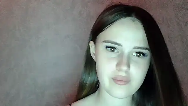 SweetLoraa Live XXX Chat