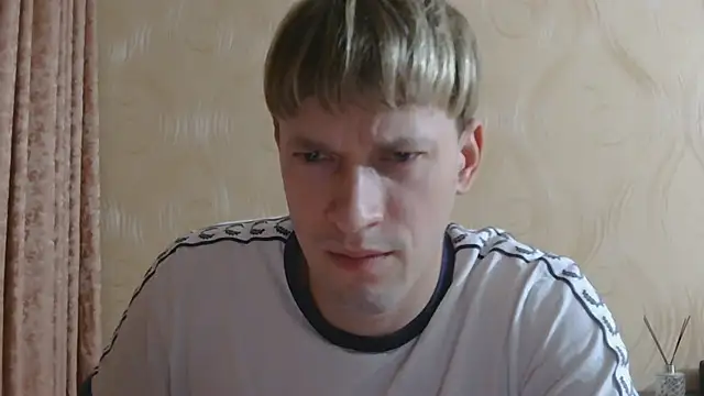 Онлайн чат XXX frama666