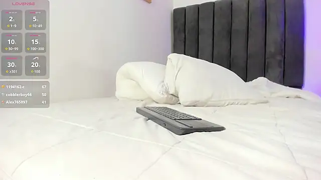 Adams__Bobby live XXX chat