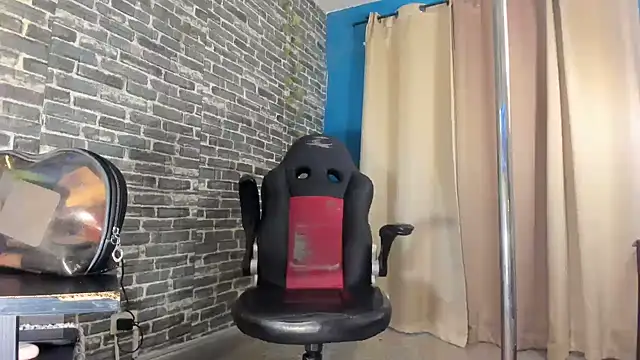 iam_samy_'s Live XXX Chat