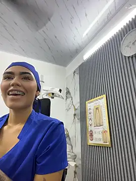daniela-sexy Chat XXX live