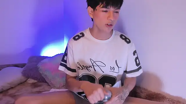 Aleaurarashii Obrolan Langsung XXX