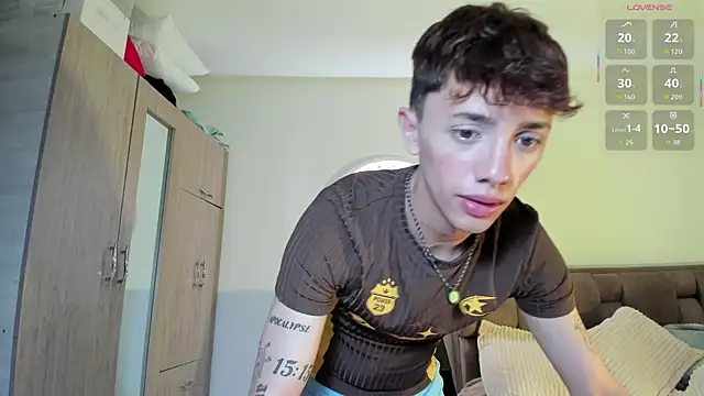 Timothy_ros' Live XXX Chat