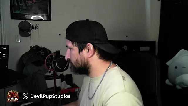 Chat XXX en directo de DevilPup75_