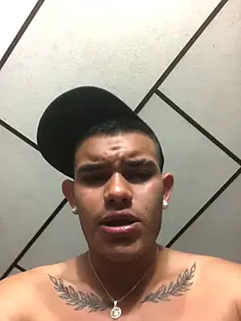 Chat XXX en directo de negro1114