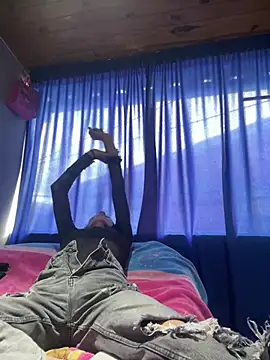 Chat +18 de ImCrazzy ao vivo