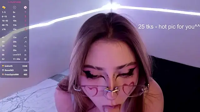 Katelixir Chat XXX in diretta