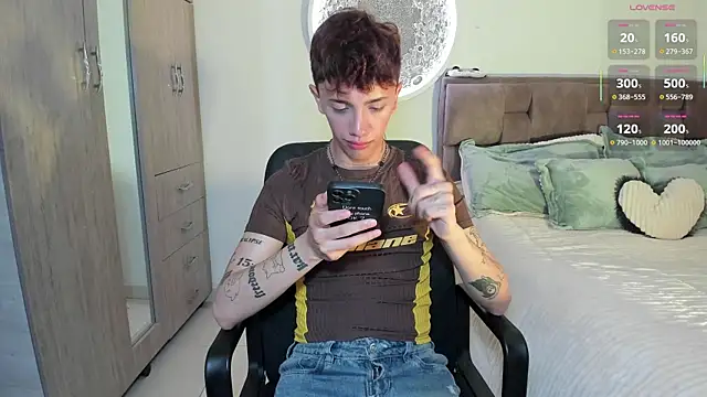 Timothy_ros Live XXX-Chat
