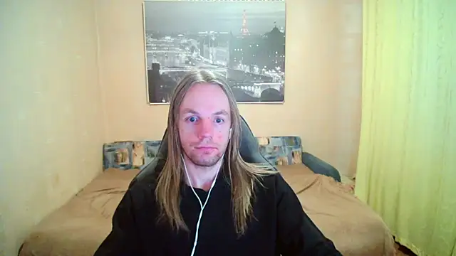 AdamDickensn Webbikameraesitys