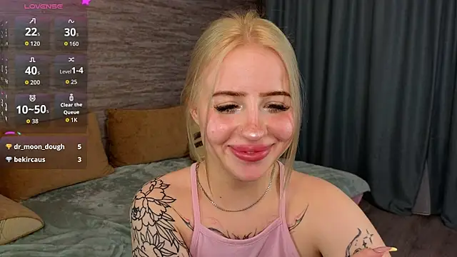 Khloy_white's Live XXX Chat